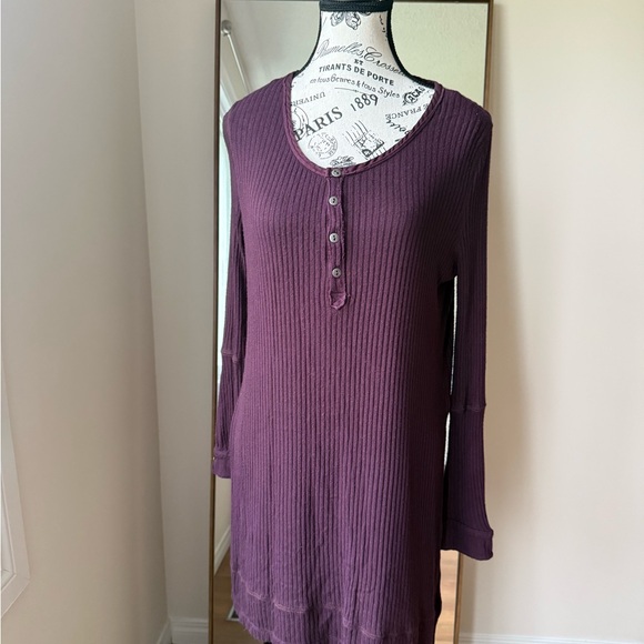 We The Free Plum Buttoned Tunic - Picture 1 of 5
